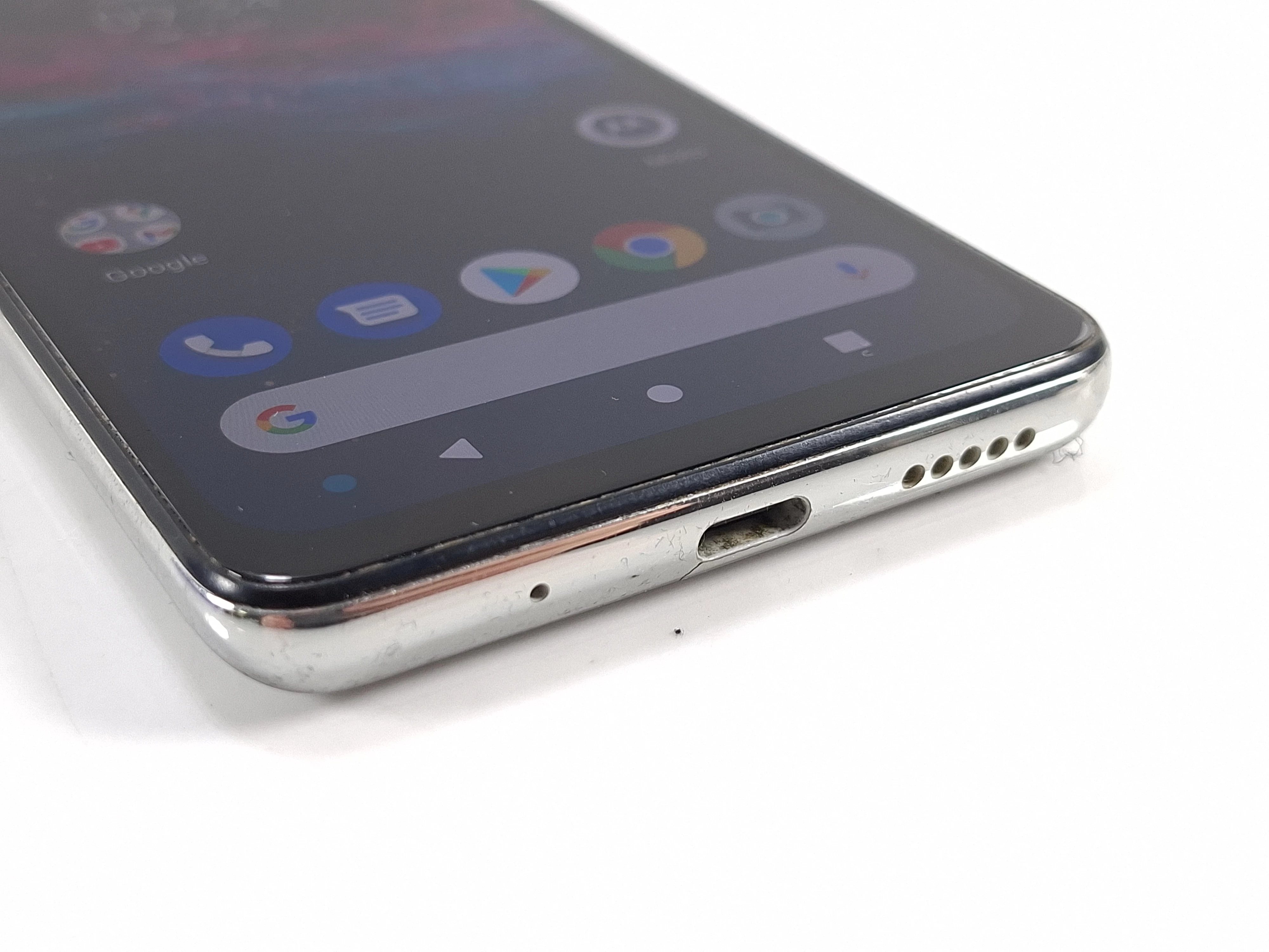 telefon-motorola-one-action-4-gb-128-gb-4g-lte-wbudowana-pamiec-202869-214189