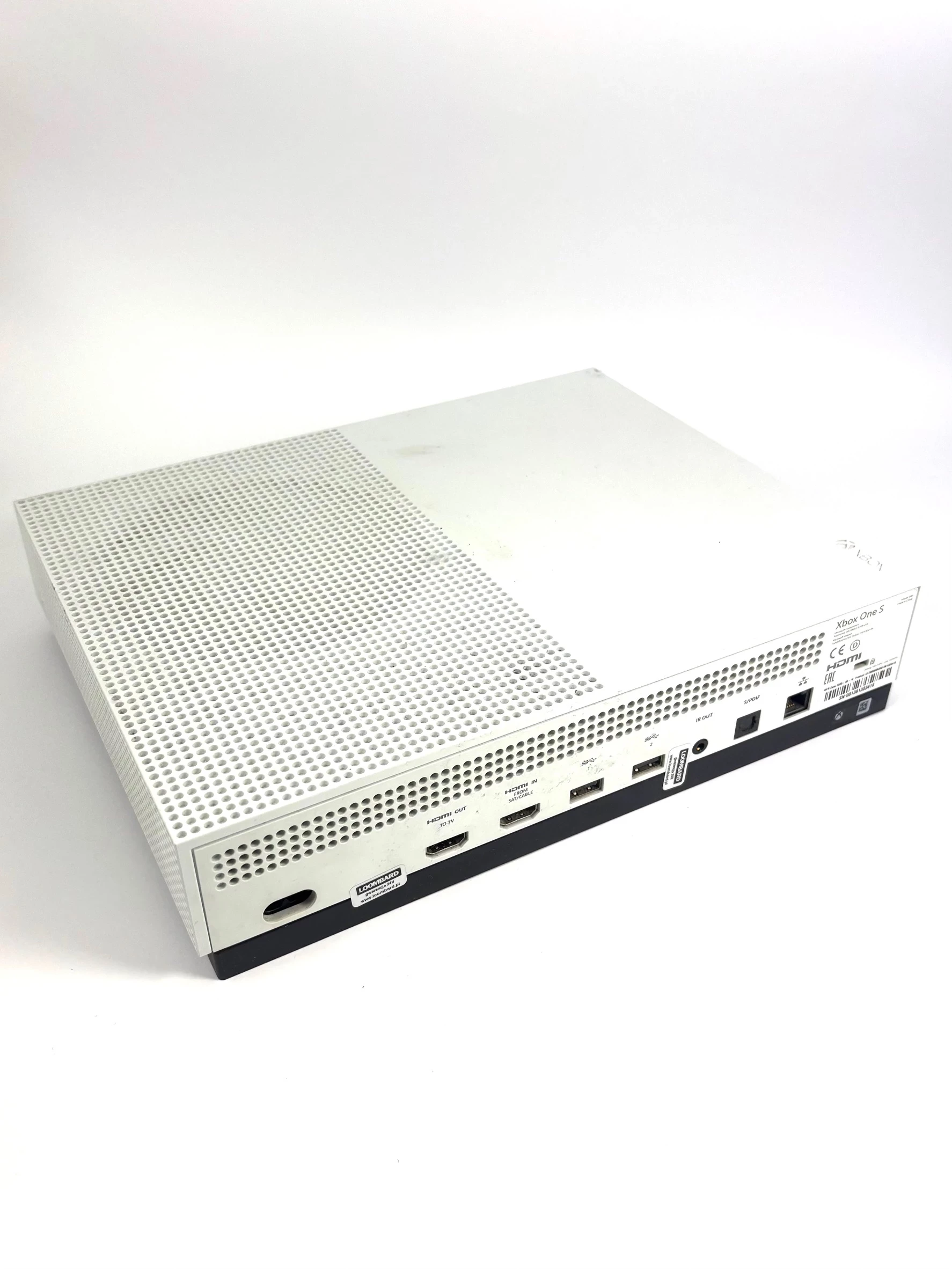 konsola-xbox-one-s-1681-1tb-2-pady-okablowanie-wersja-konsoli-130591-2