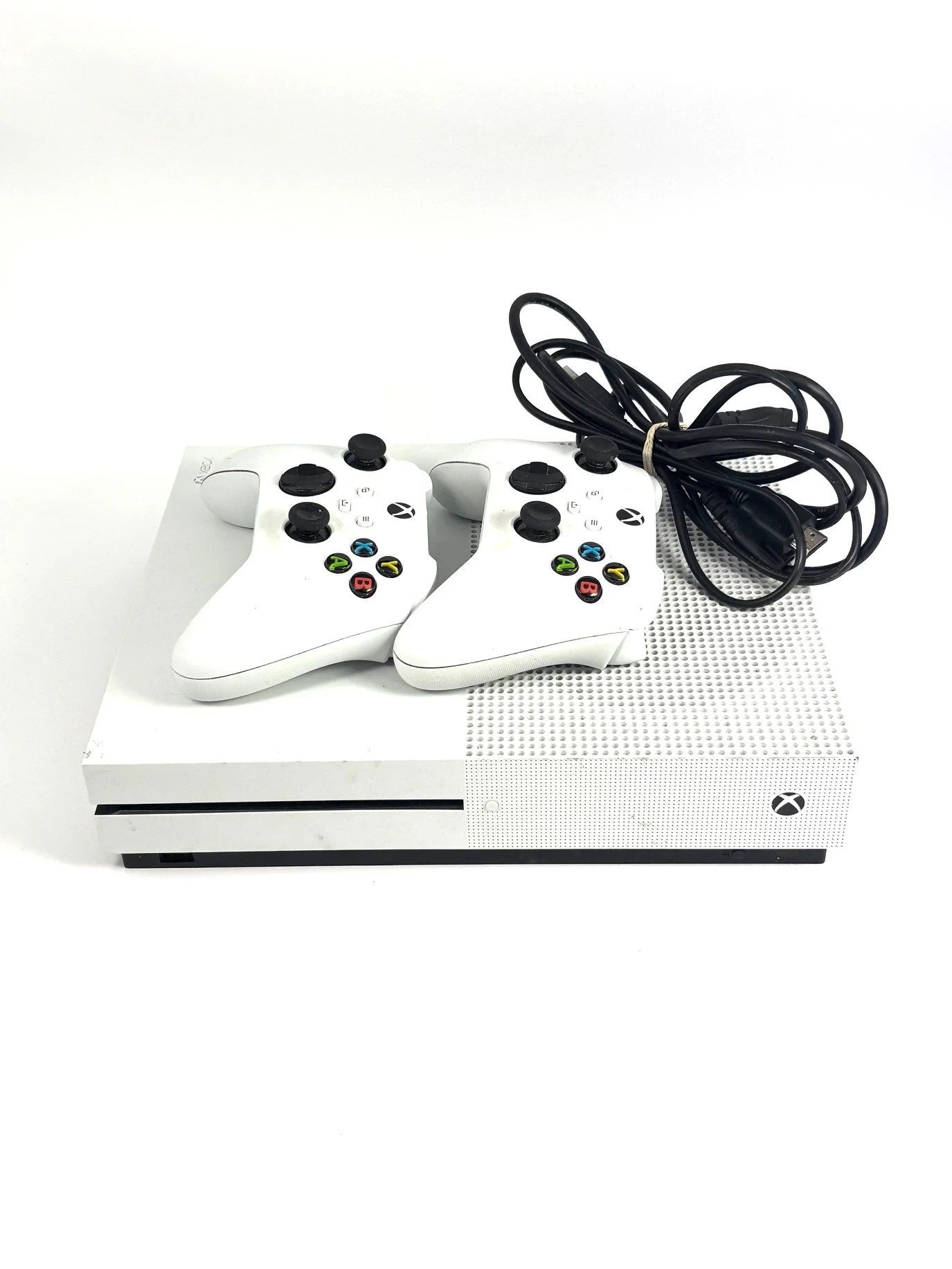 konsola-xbox-one-s-1681-1tb-2-pady-okablowanie-rynek-25-wrzesnia