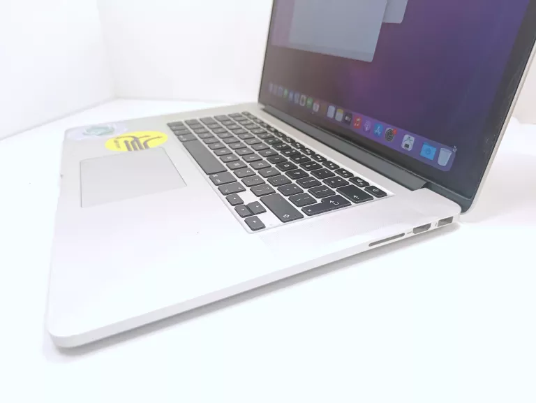 laptop-macbook-pro-2015-a1398-przekatna-ekranu-15