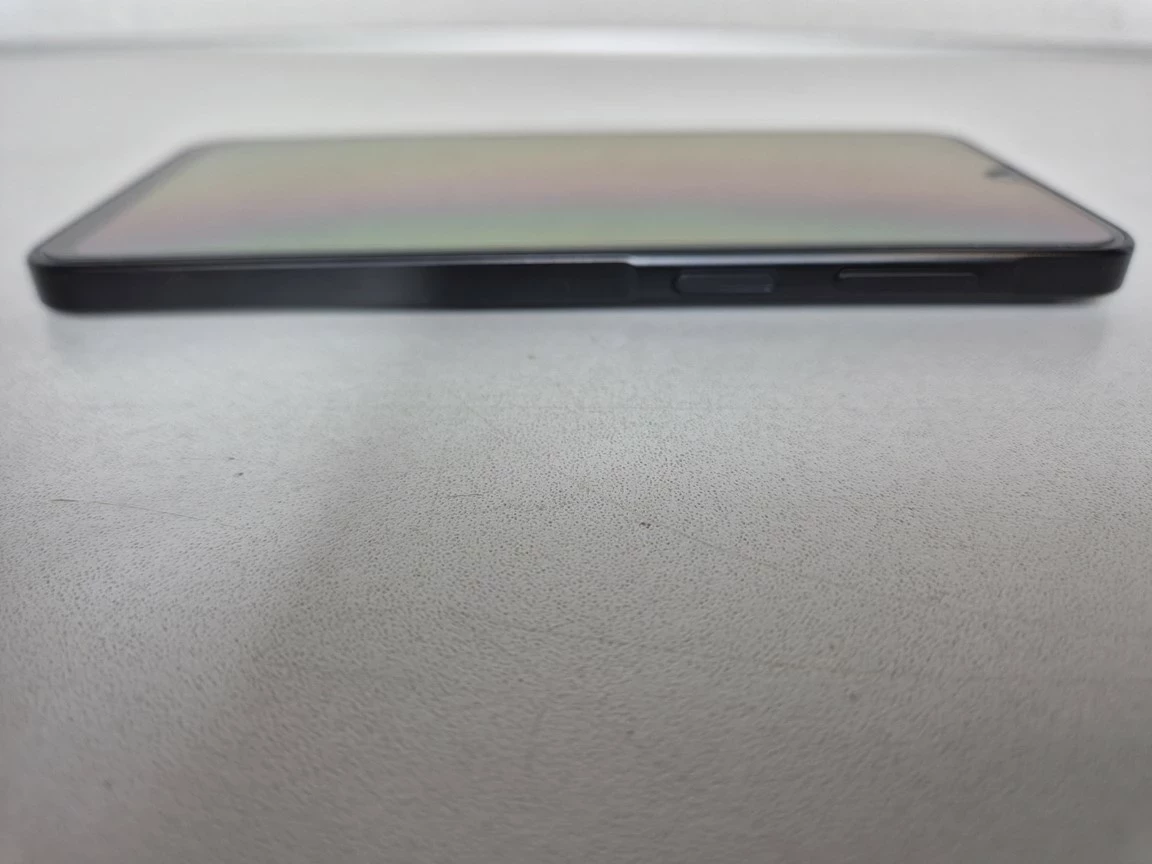 telefon-samsung-galaxy-a17-128gb4gb-obudowa-przekatna-ekranu-670