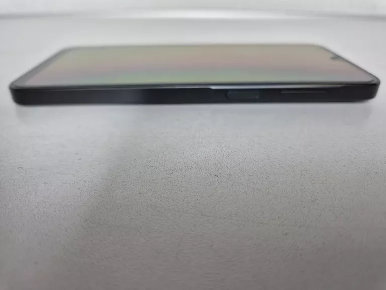 telefon-samsung-galaxy-a17-128gb4gb-obudowa-przekatna-ekranu-670