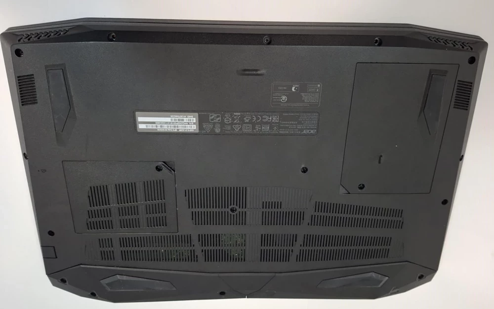 laptop-acer-nitro-an515-31-8464gb-sluchawki-jbl-tune520bt-ean-gtin-4713883695473