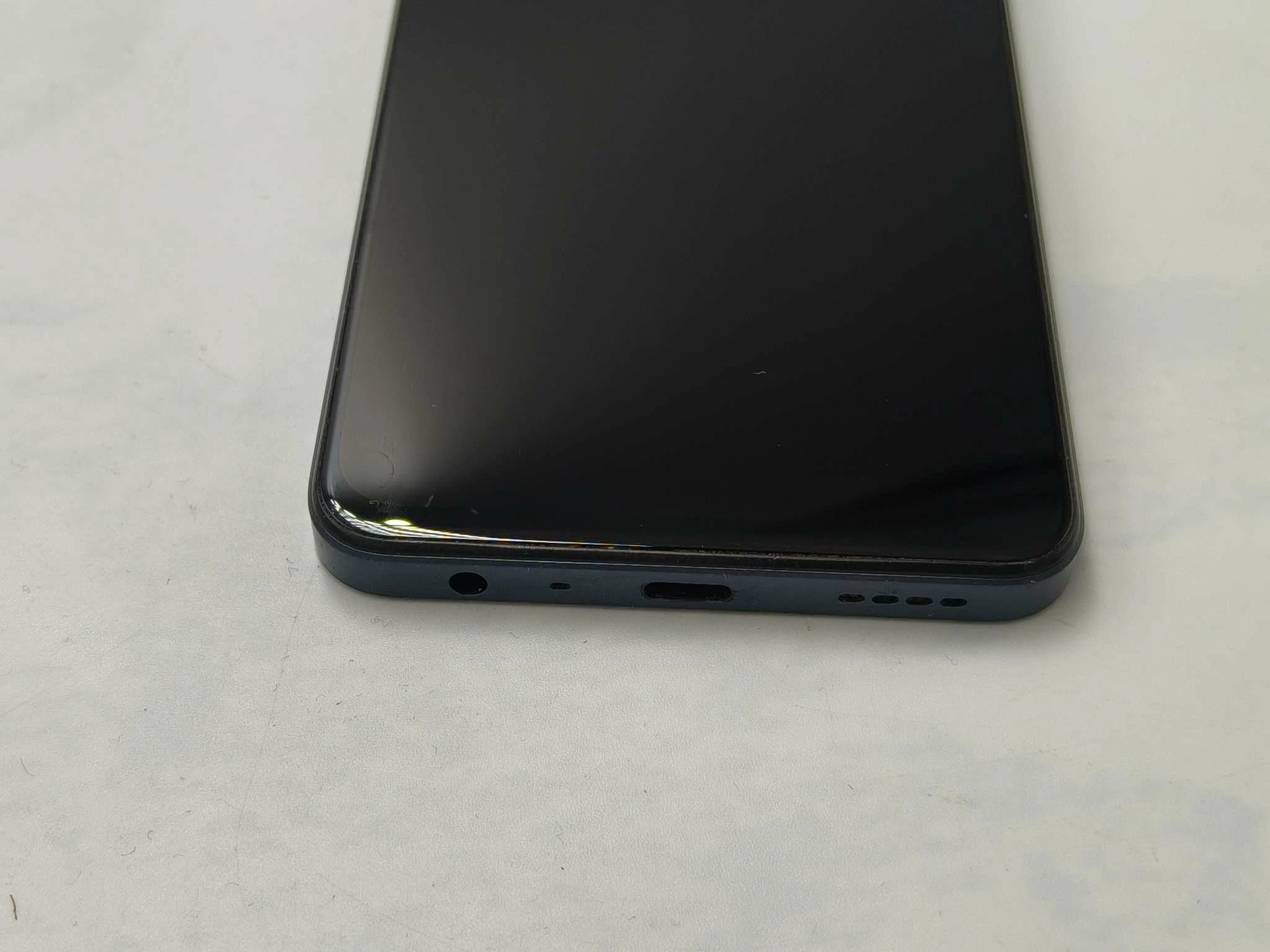 telefon-realme-c55-8256gb-system-operacyjny-4388-1