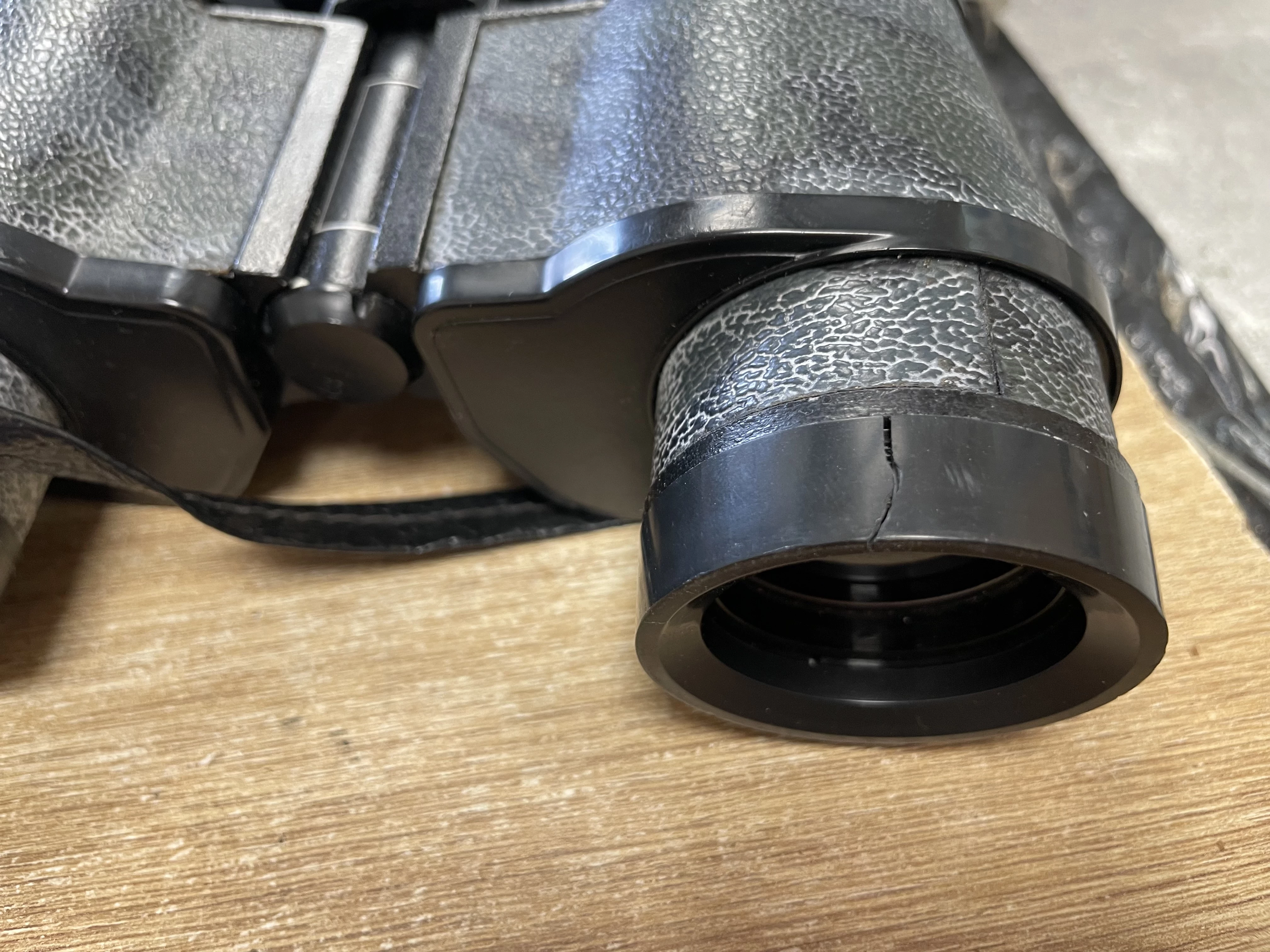 lornetka-berkut-7x35-marka-248811-1949834