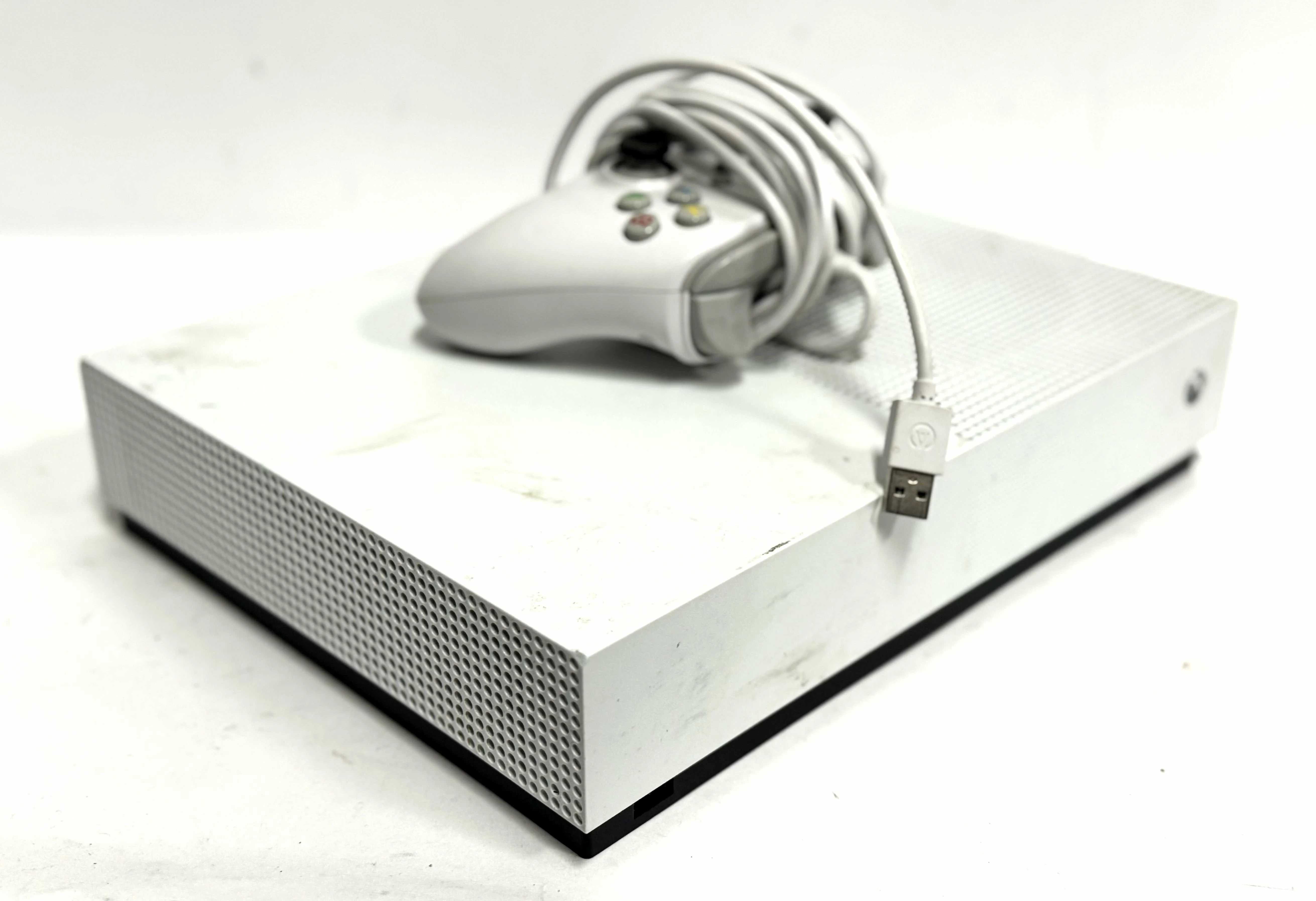 konsola-xbox-one-s-all-digital-edition-1681-1tb-pad-wersja-konsoli-130591-766411