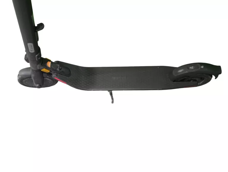 hulajnoga-elektryczna-ninebot-segway-e25e-moc-300w-kola-9-zasieg-25km-kod-producenta-71114
