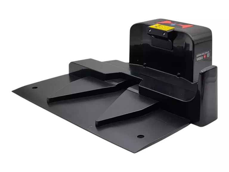 robot-koszacy-samojezdny-kosiarka-nac-rlm1800g2-t-wi-fi-jak-nowy-seria-rlm