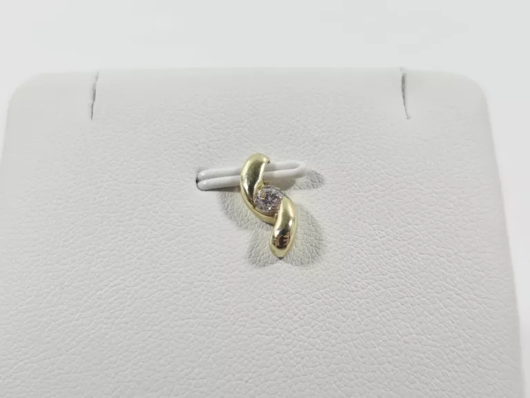 zlota-zawieszka-z-cyrkonia-p585-101g-material-15835-2