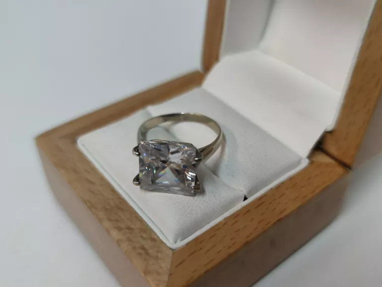 piekny-srebrny-pierscionek-pr-925-605-g-roz-18-material-15835-4