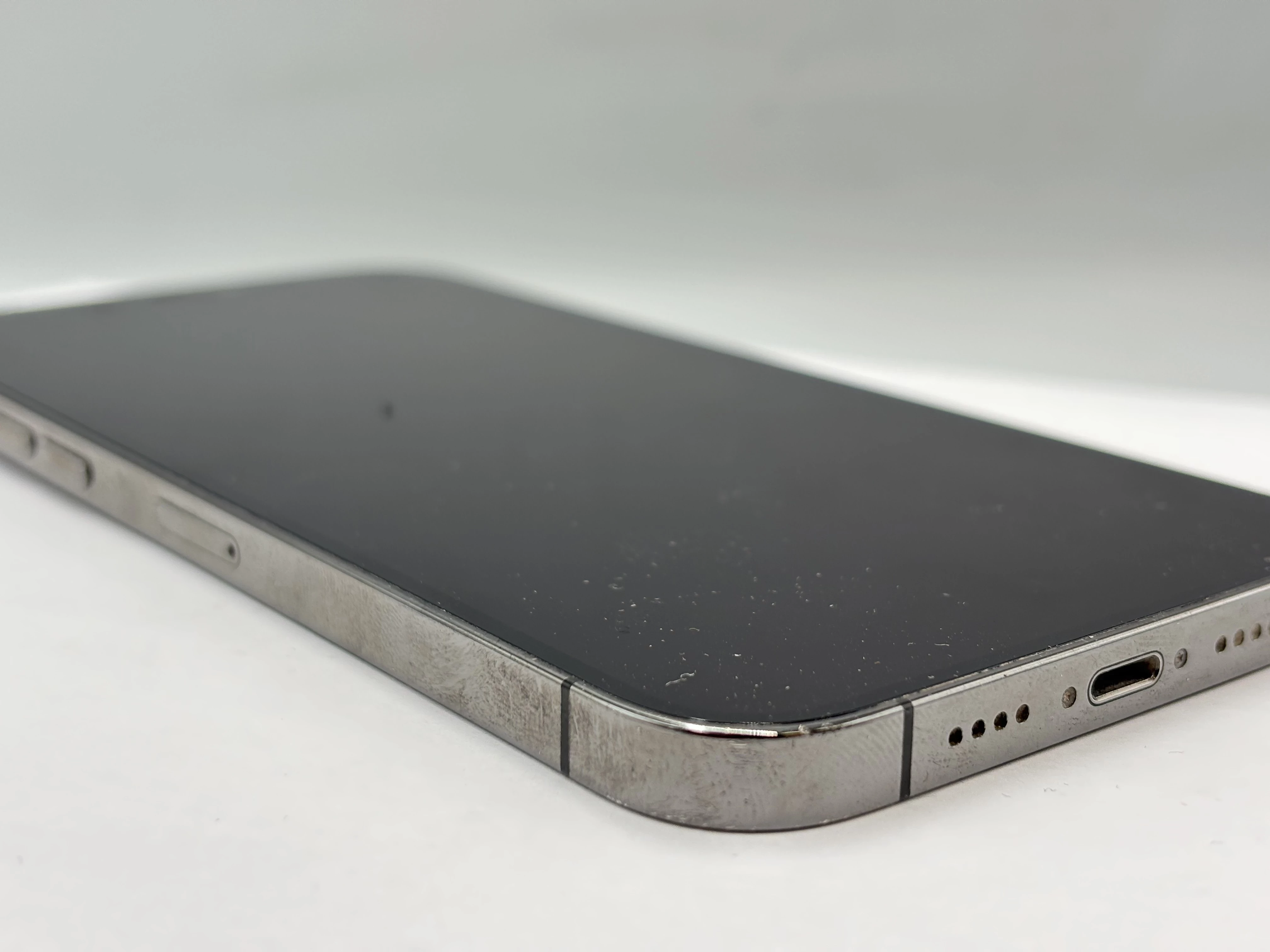 iphone-12-pro-max-512gb-bat79-przekatna-ekranu-670