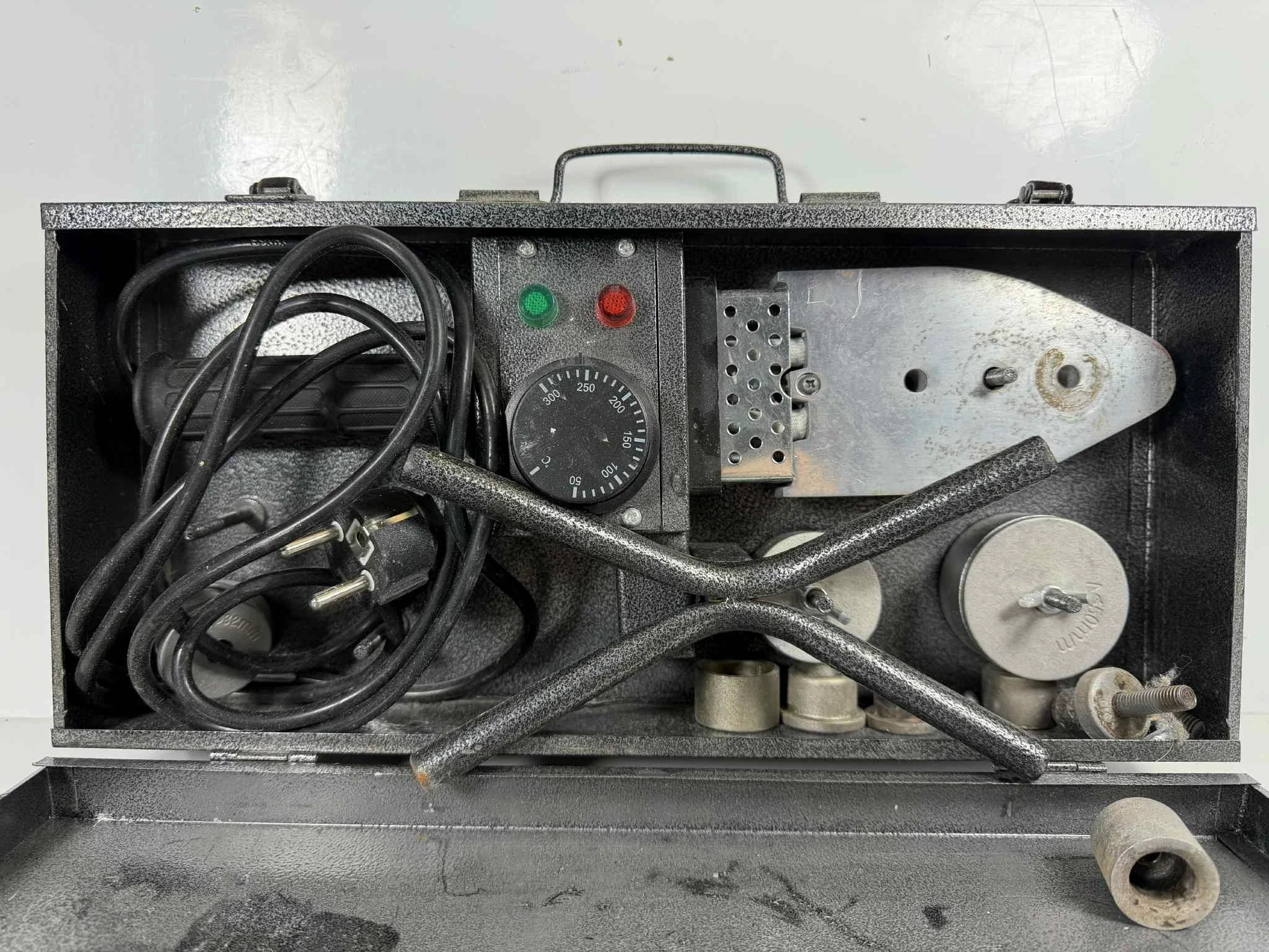 zgrzewarka-do-rur-zlaczek-pansam-a124020-walizka-stan-11323-2