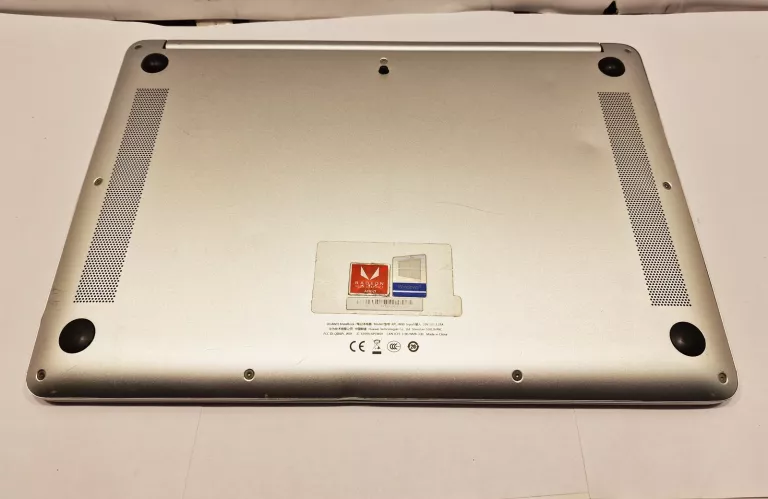 laptop-huawei-matebook-d14-14-amd-ryzen-5-2500u-5-8-gb-256-gb-srebrny-seria-procesora-4366-293005