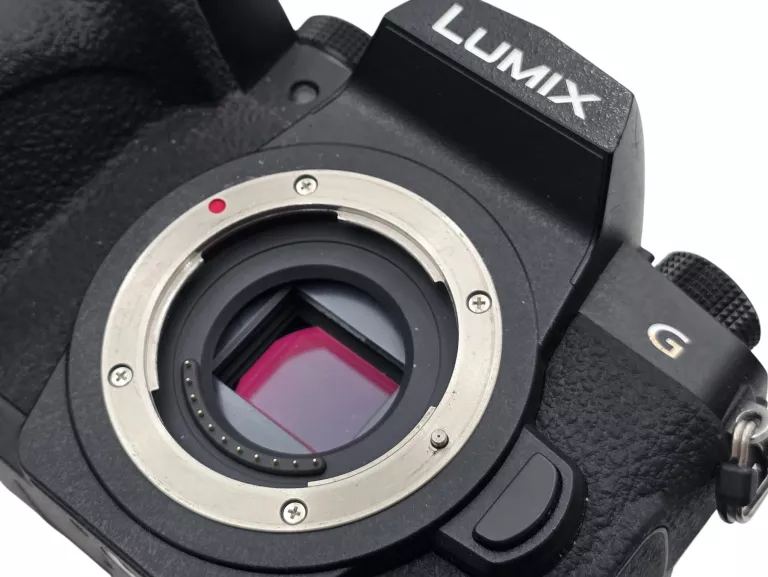 aparat-panasonic-lumix-dc-g90-obiektyw-75mm-f28-fish-eye-przebieg-3k-kod-producenta-dc-g90meg-k