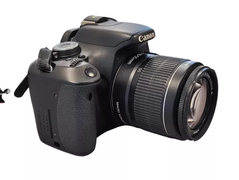 lustrzanka-canon-600d-obiektyw-canon-18-55mm-3-baterie-rozdzielczosc-1800