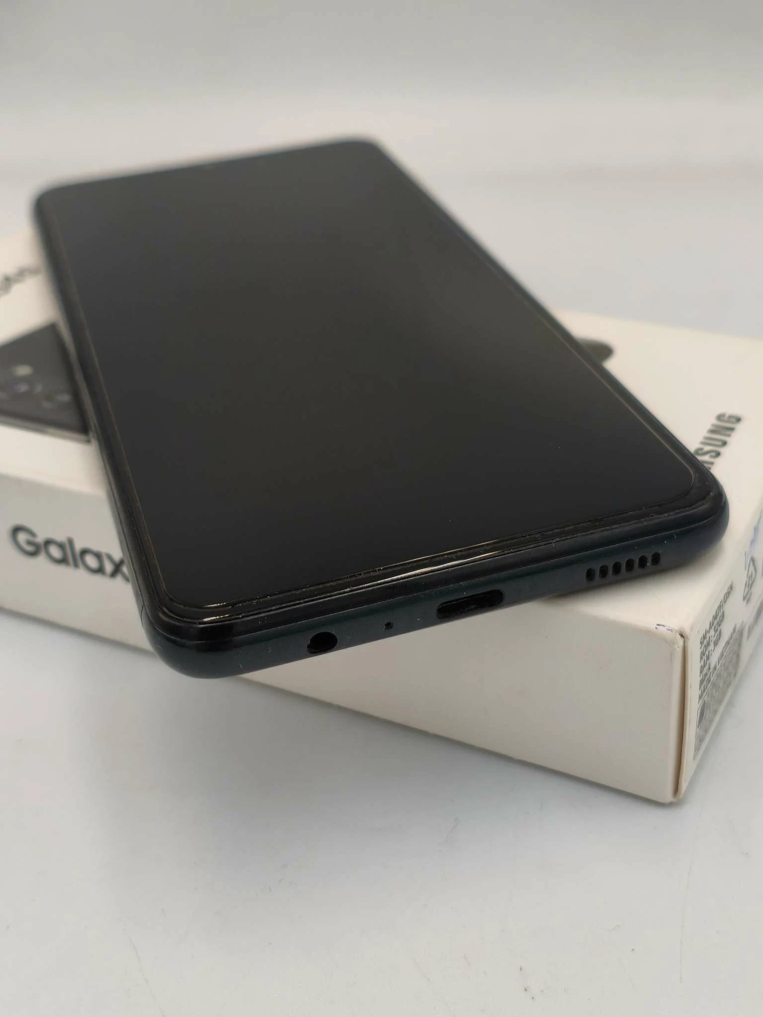 telefon-samsung-galaxy-a04s-32gbetuipudelko-stan-11323-2