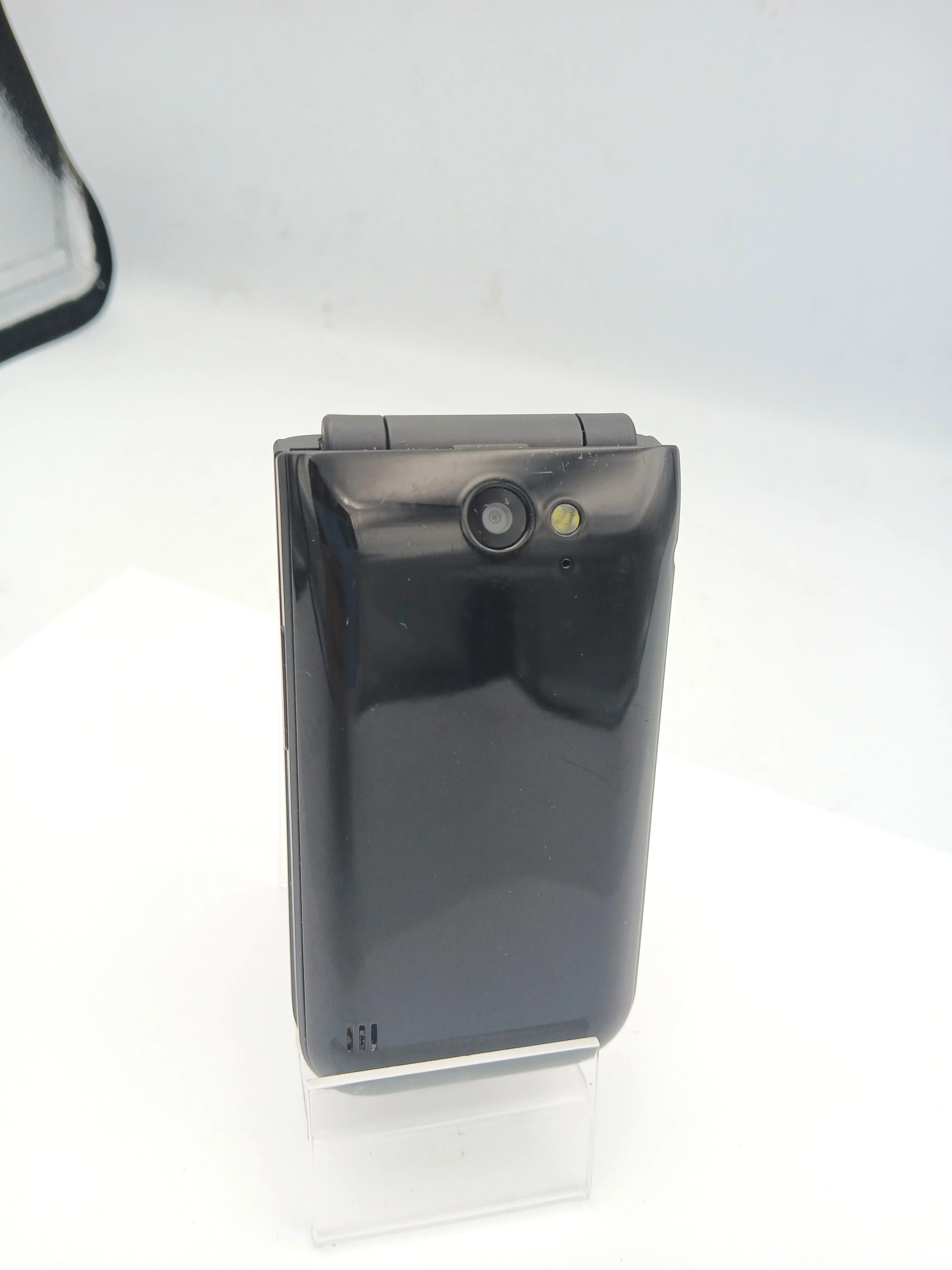 telefon-nokia-2720-stan-11323-2