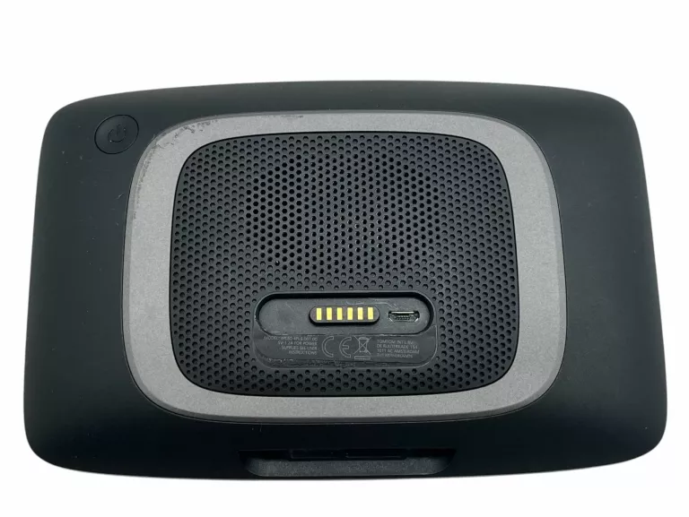 nawigacja-samochodowa-tomtom-go-professional-6250-z-wifi-czarna-przekatna-ekranu-600