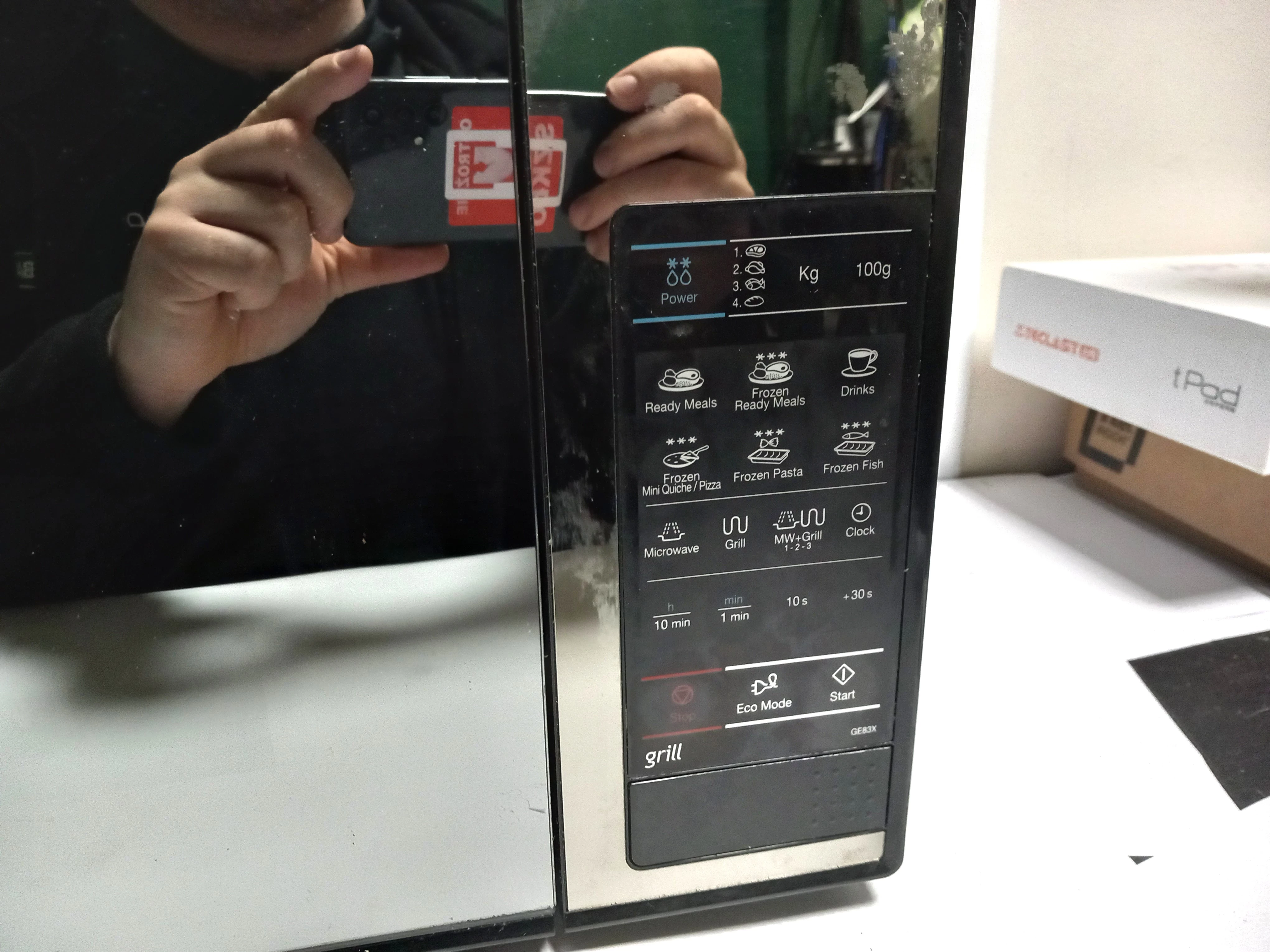 kuchenka-mikrofalowa-samsung-ge83x-ean-gtin-8806086274036