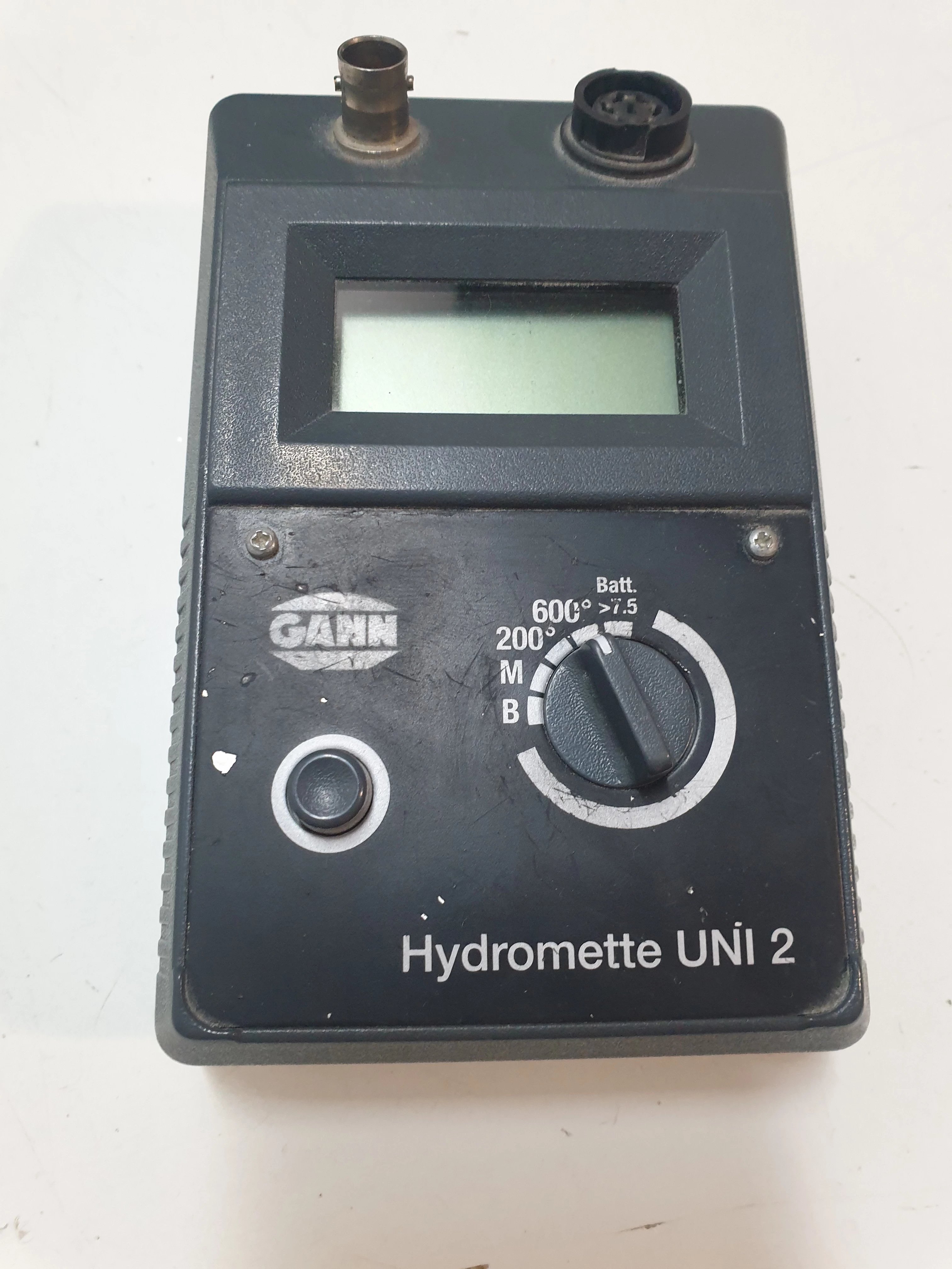 gann-uni-2-wielofunkcyjny-miernik-wilgotnosci-i-temperatury-walizka-rodzaj-248275-891034