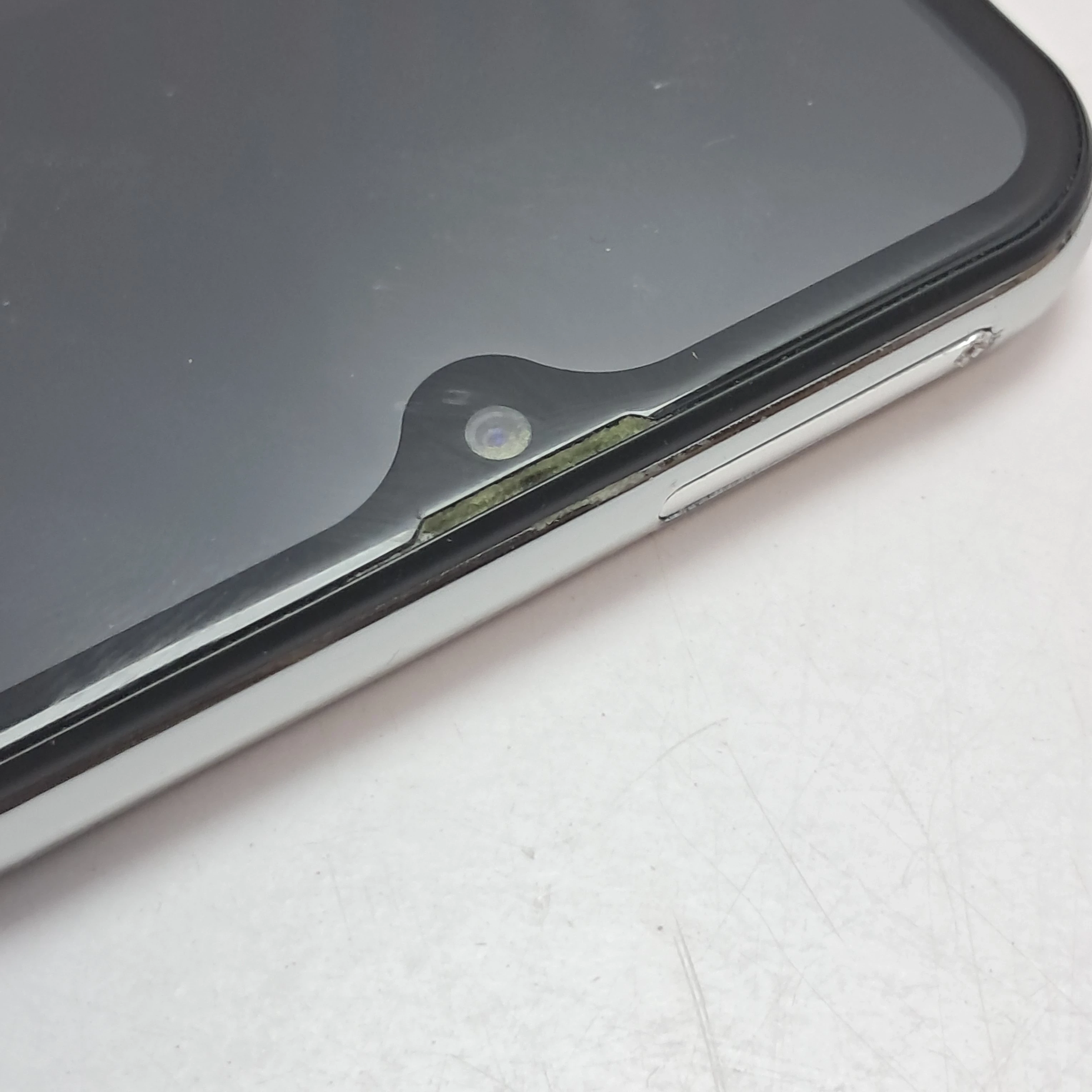 telefon-ultra-22bn-typ-202685-212933