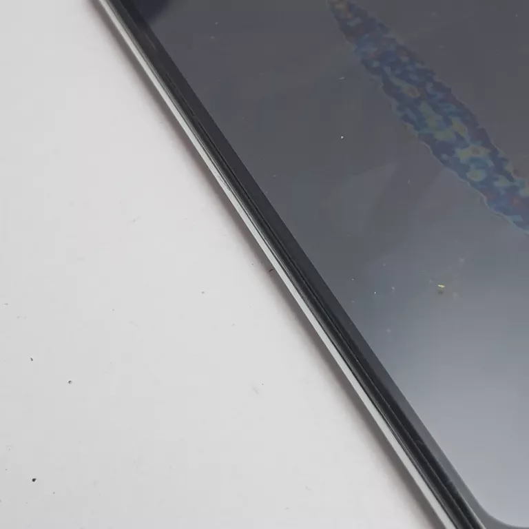 telefon-ultra-22bn-stan-11323-2