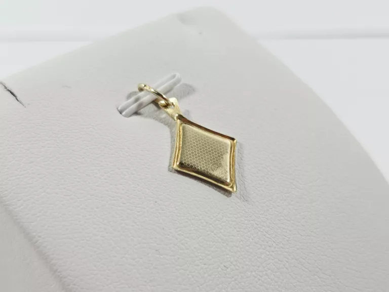 zlota-zawieszka-matka-boska-585-066g-cechy-207006-4