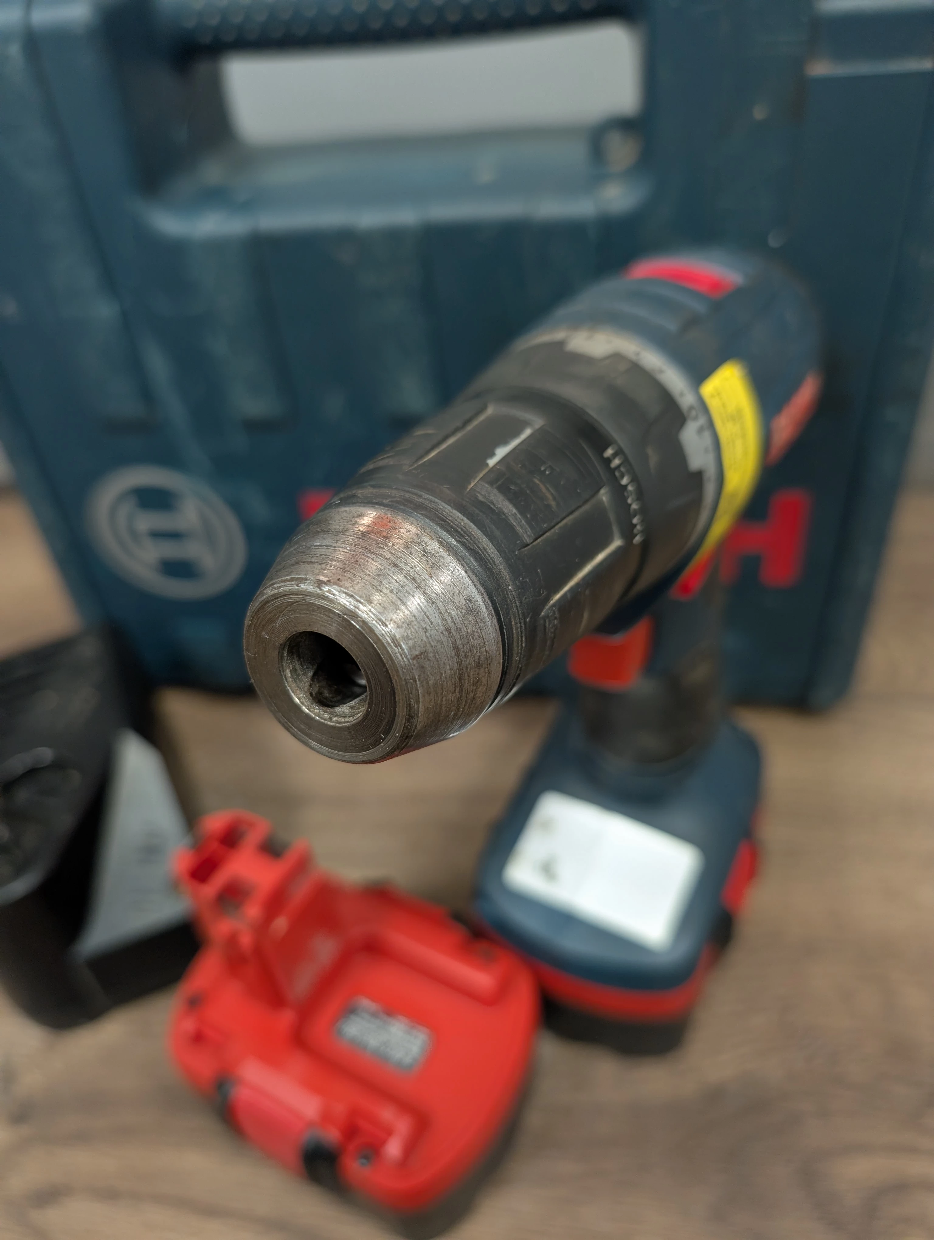 wiertarko-wkretarka-bosch-gsr-144-stan-11323-2