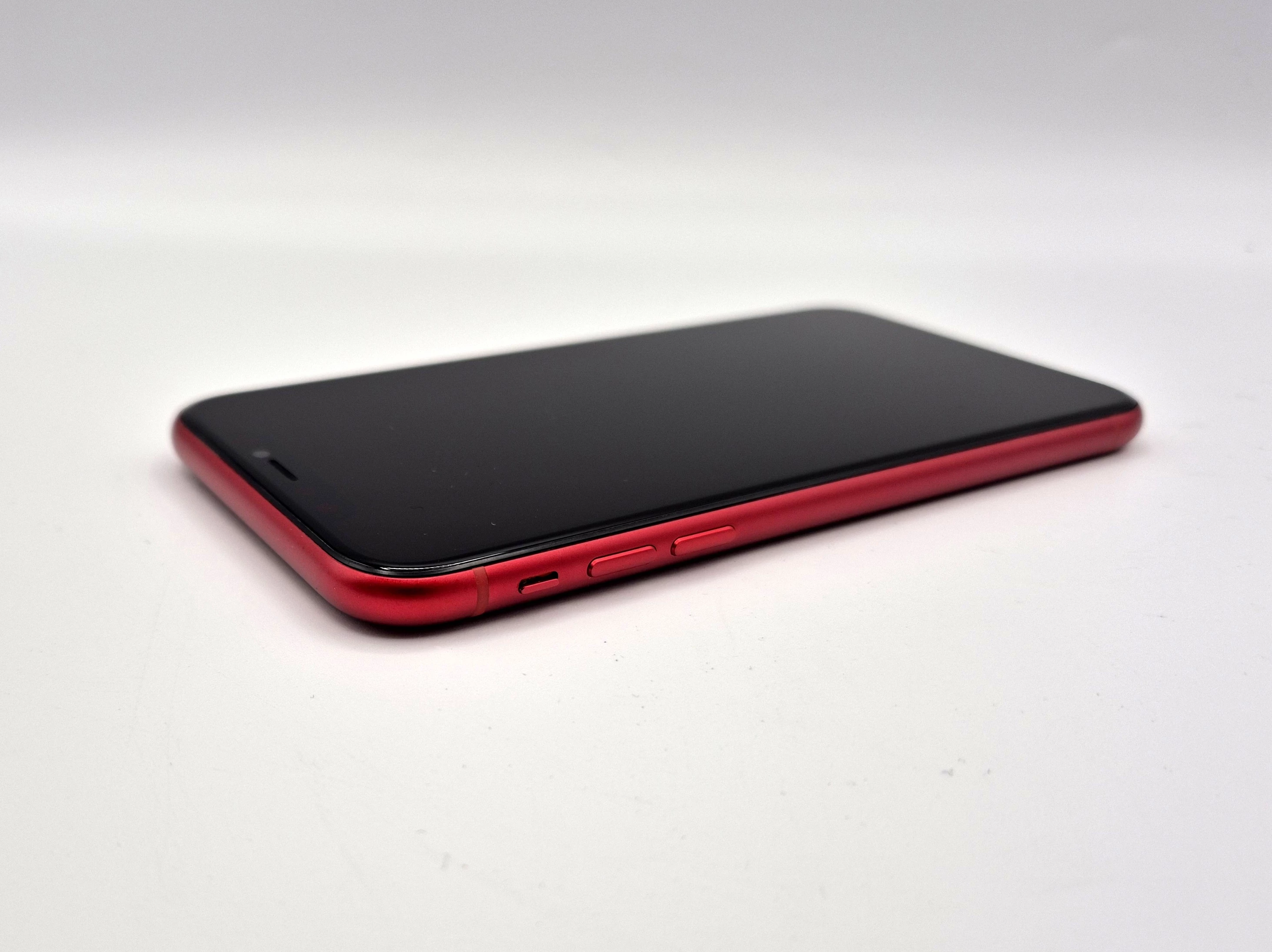 apple-iphone-xr-64gb-77-stan-11323-2