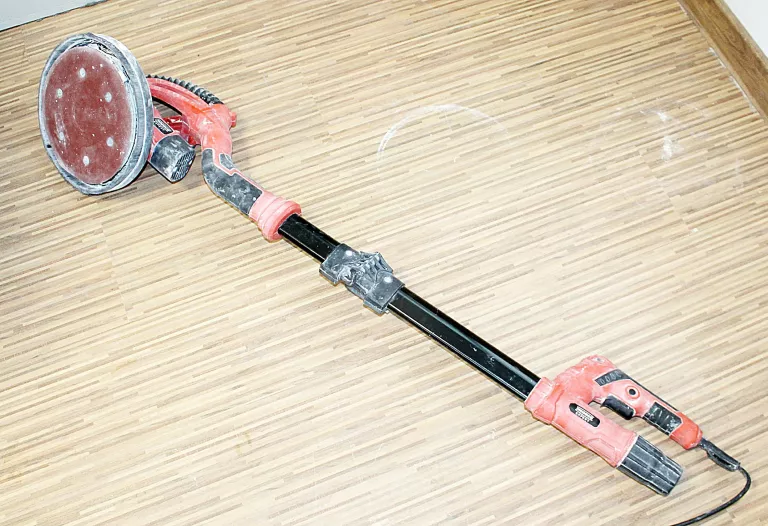 szlifierka-do-gladzi-gipsowych-modeco-mn-93-225-zyrafa-napiecie-zasilania-23000