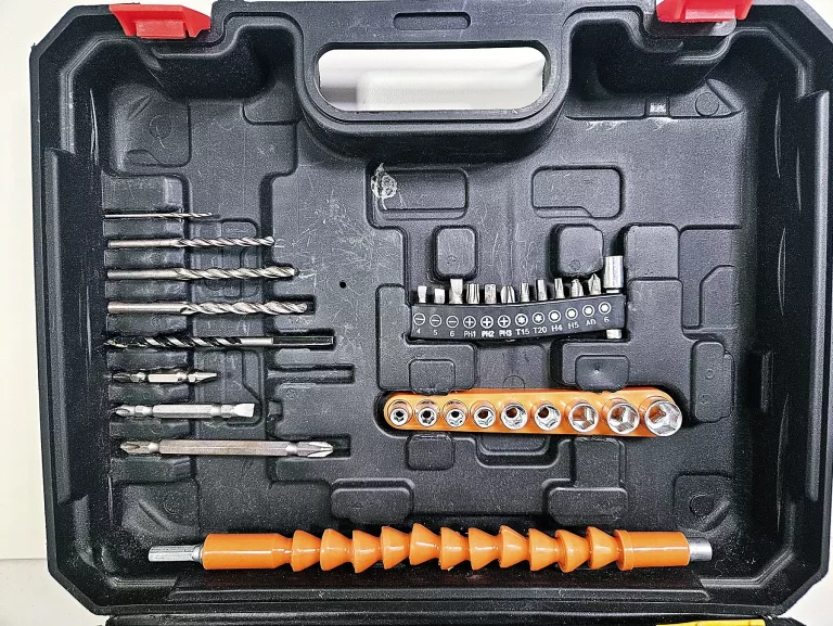 wkretarka-gisam-komplet-walizka-stan-11323-2