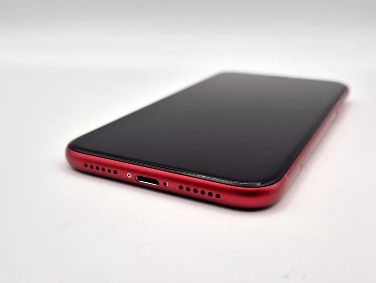 apple-iphone-xr-64gb-77-wbudowana-pamiec-202869-214193