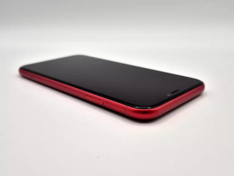 apple-iphone-xr-64gb-77-przekatna-ekranu-610