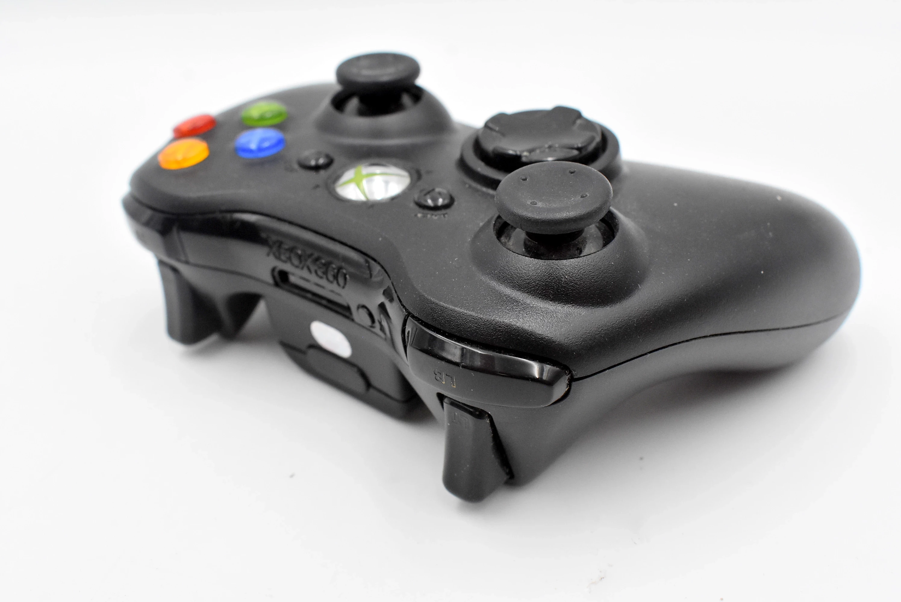 pad-do-microsoft-xbox-360-czarny-stan-11323-2