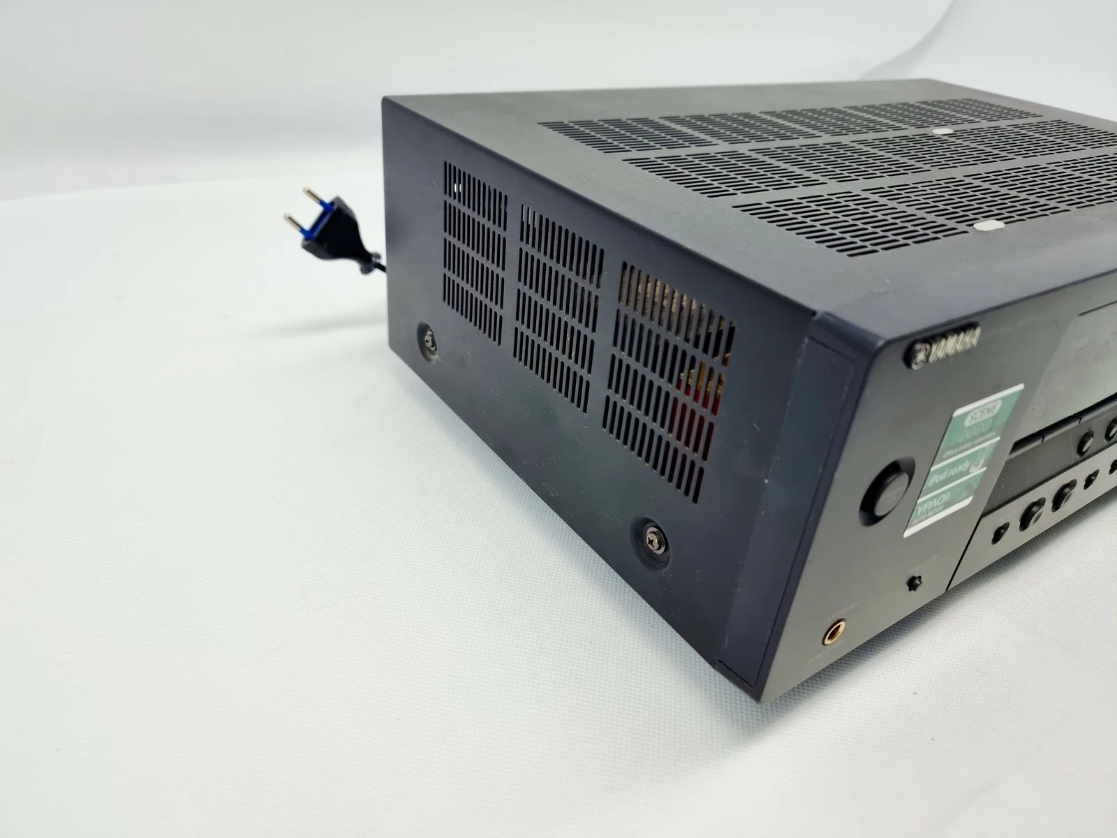 amplituner-av-yamaha-rx-v461dab-model-rx-v471