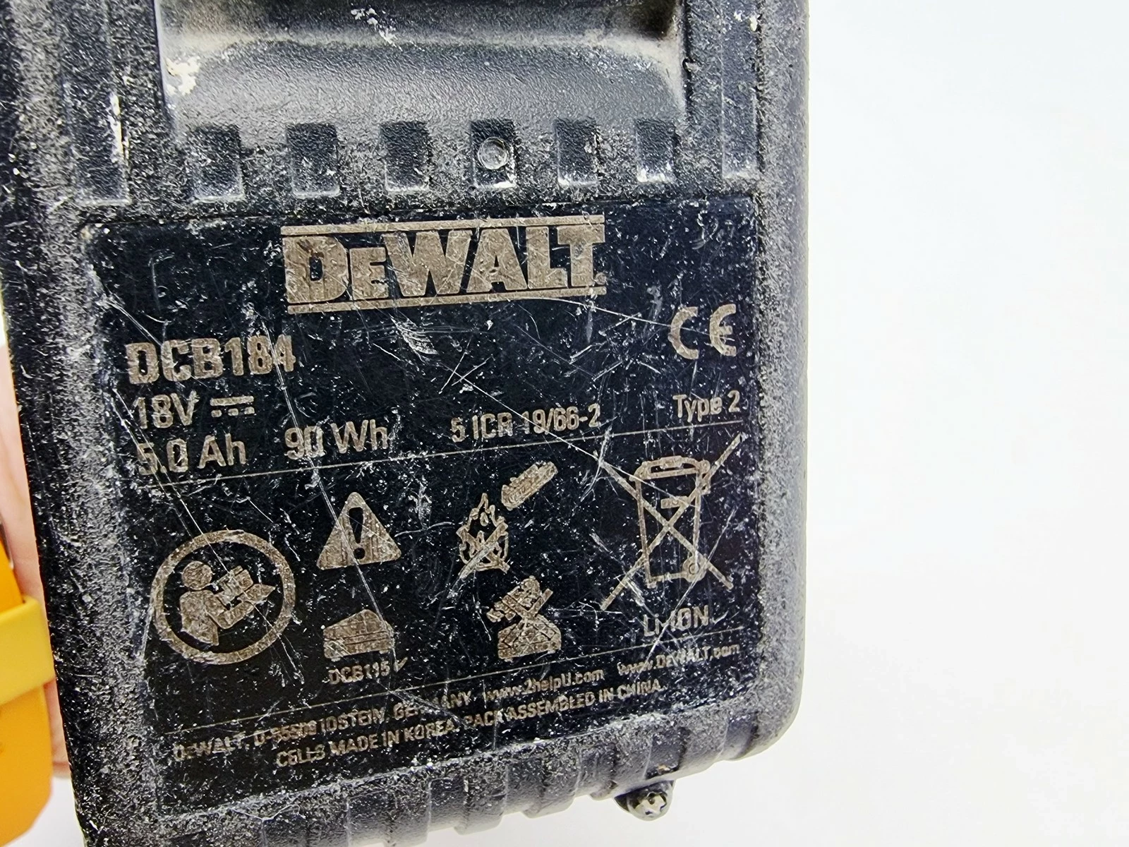 wkretarka-dewalt-dcd780-akumulator-5ah-maksymalna-predkosc-obrotowa-i-bieg-600