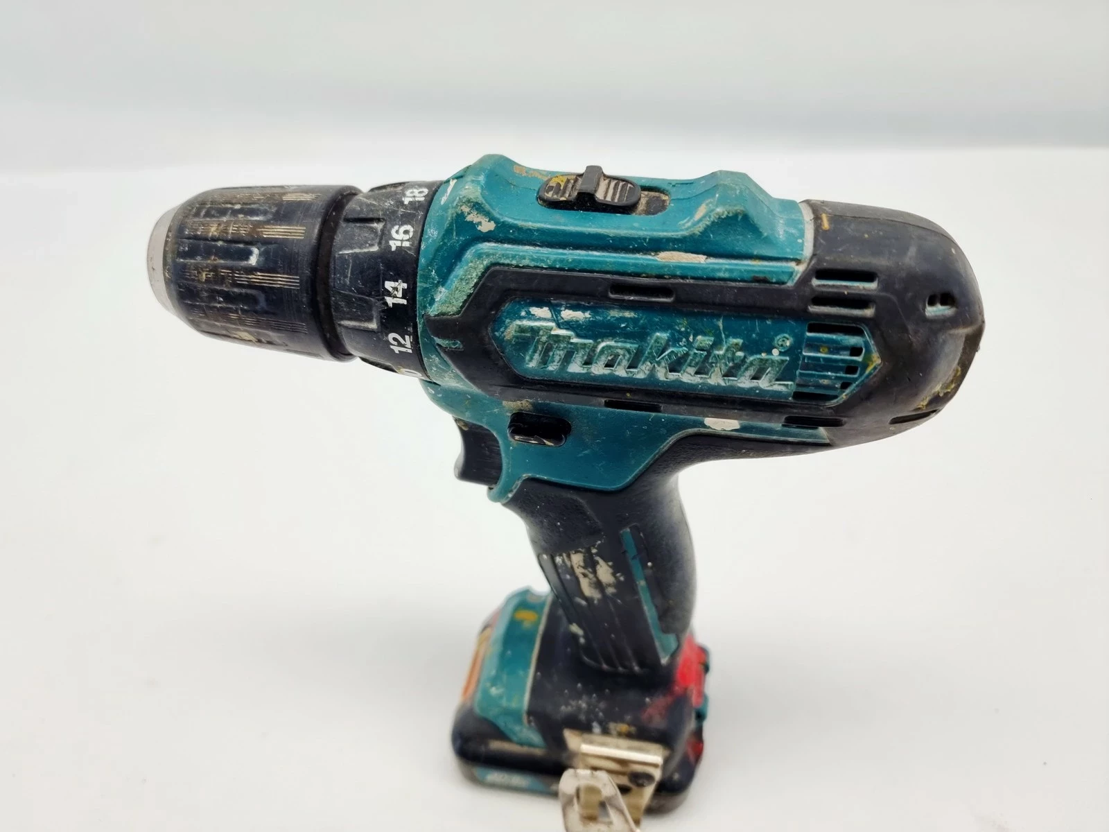 wkretarka-makita-df331d-aku-2ah-napiecie-v-128551-3