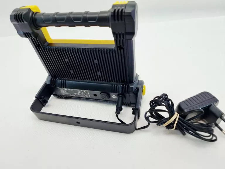 halogen-akumulatorowy-lph-2acu-jasnosc-1800