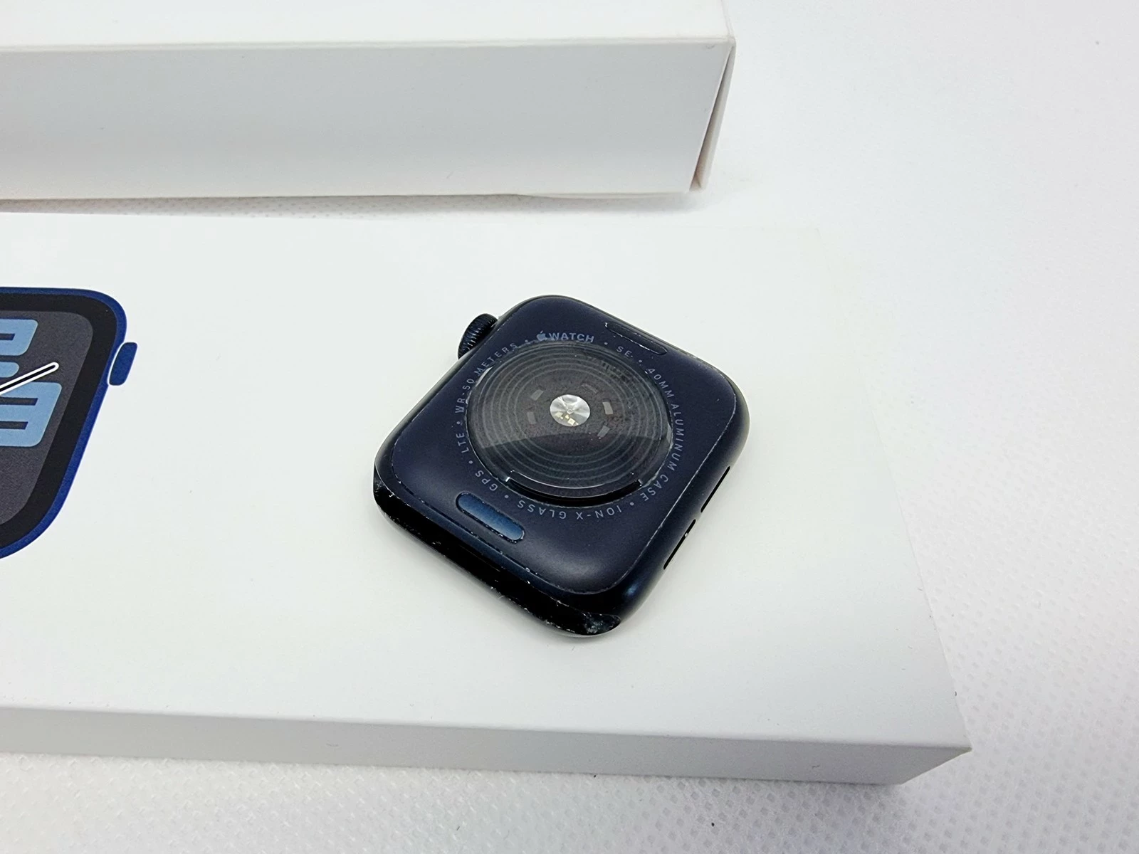 apple-watch-se-gen2-gps-koperta-40mm-model-249460-1791927