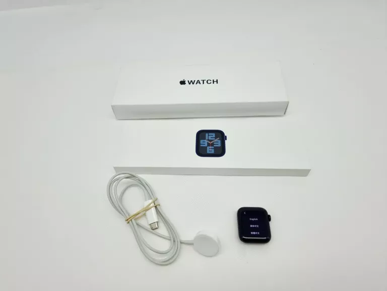 apple-watch-se-gen2-gps-koperta-40mm-ean-gtin-195949641411