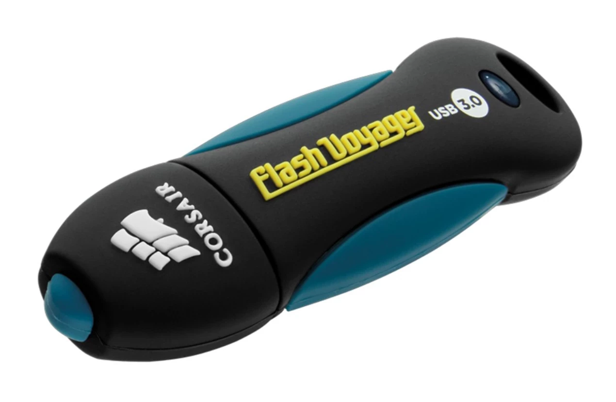 pendrive-corsair-voyager-64-gb-usb-30-843591047319-obornicka-59-sj-wroclaw