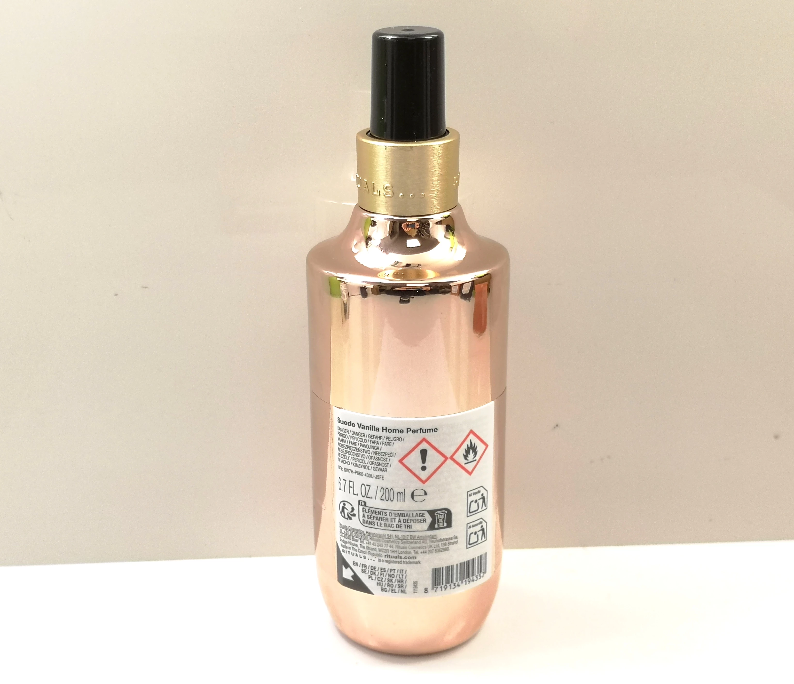 zapach-do-wnetrz-rituals-200ml-suede-vanilla-ean-gtin-8719134186277