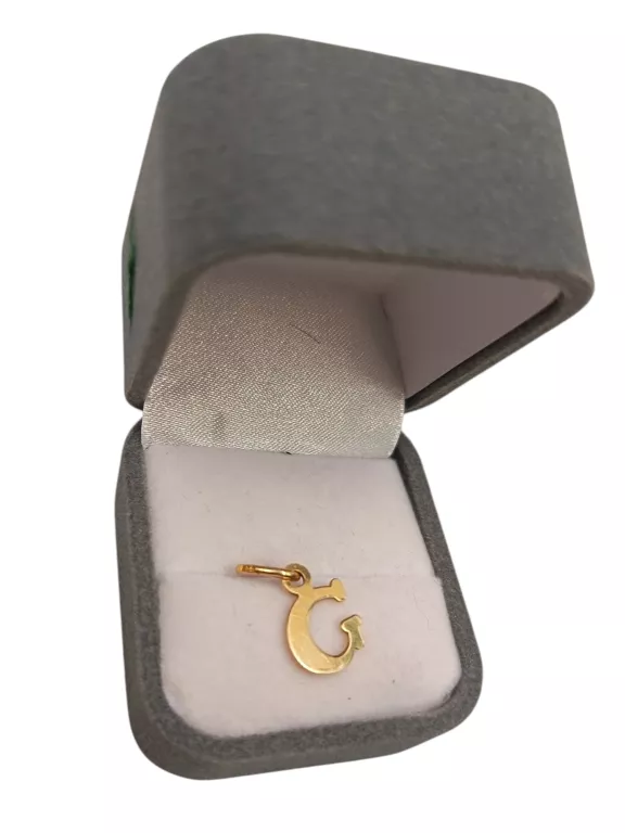 zlota-zawieszka-literka-g-material-15835-2