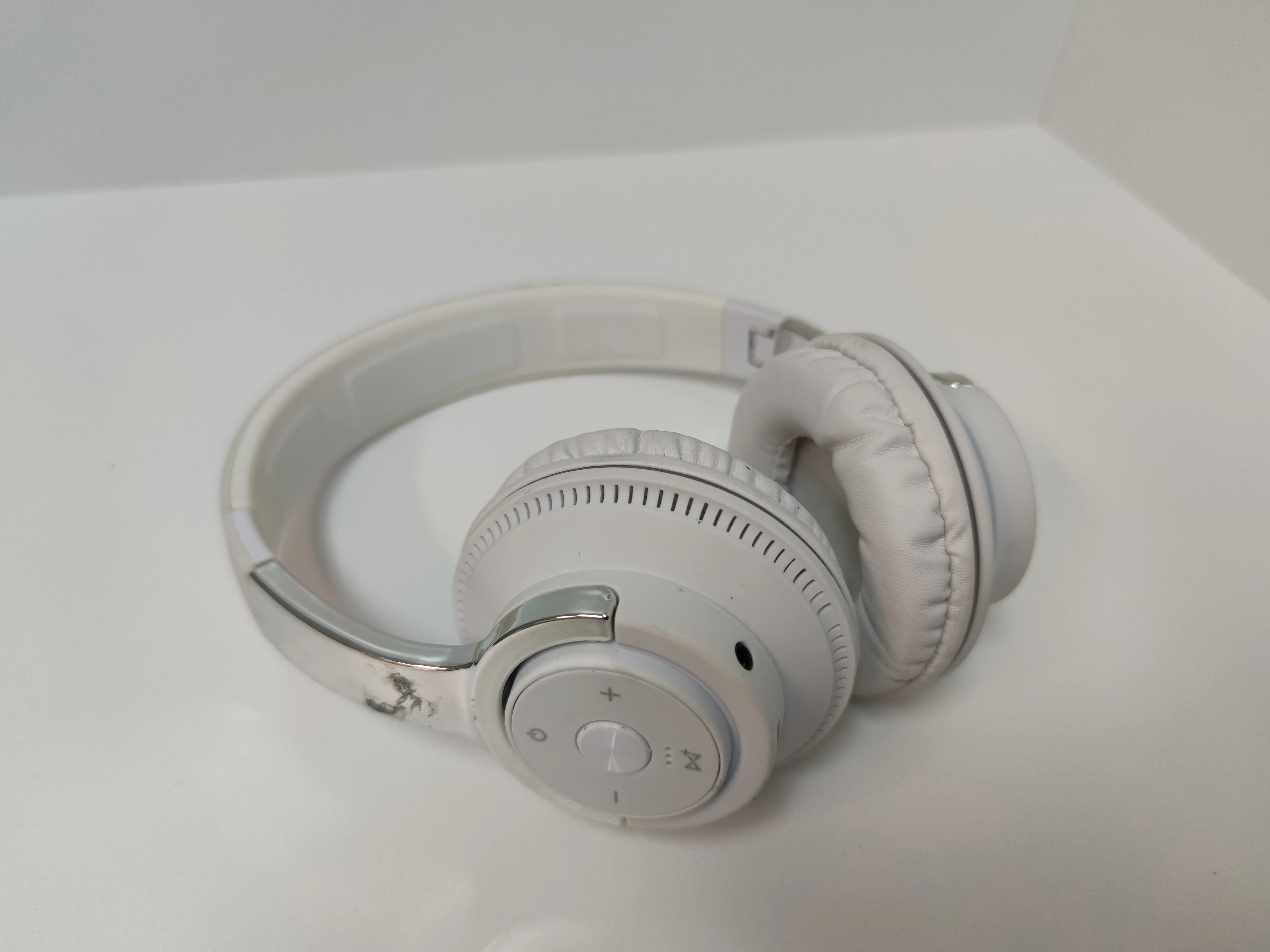 sluchawki-bezprzewodowe-bluetooth-h2-marka-248811-1975803