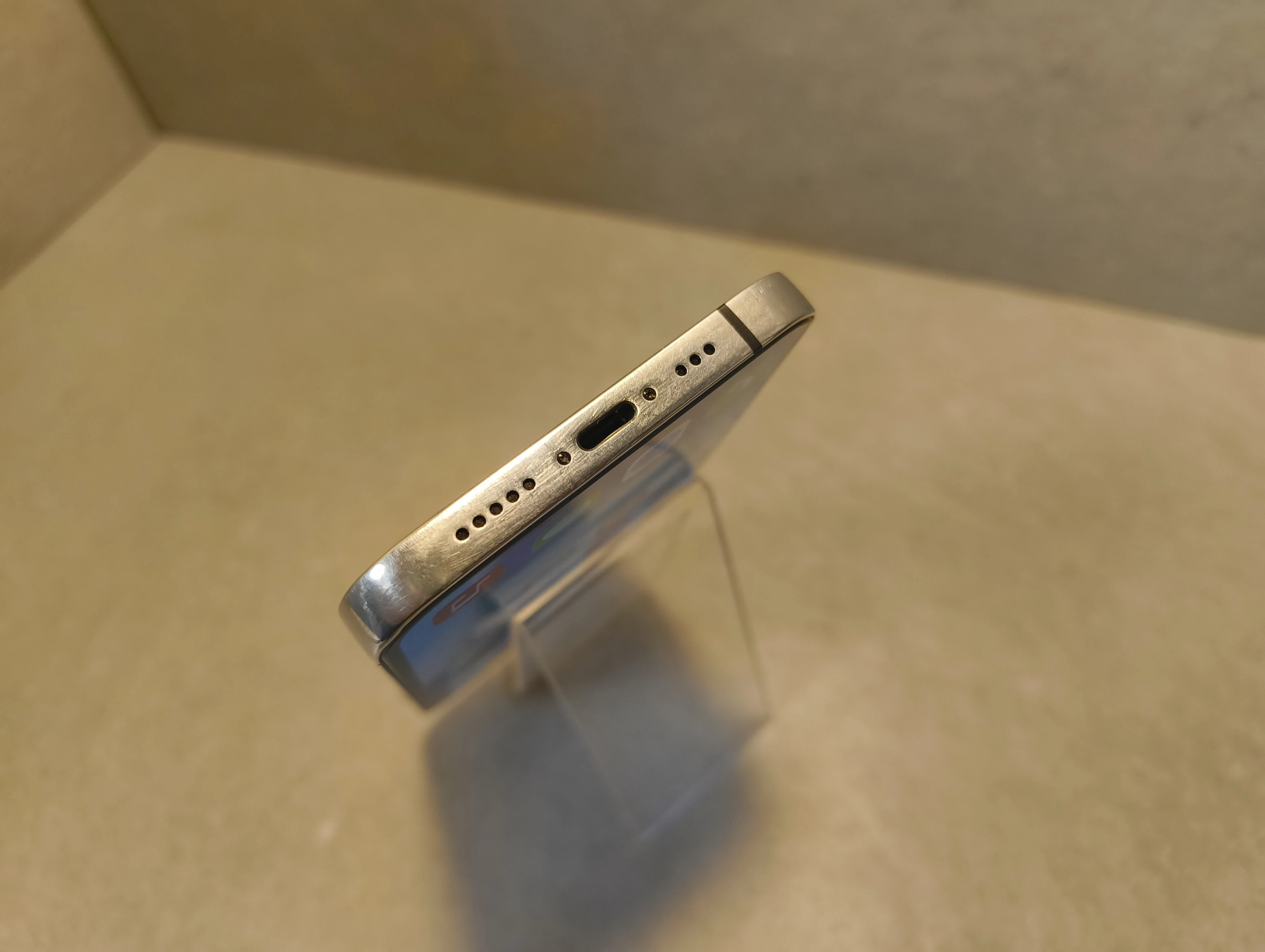 telefon-iphone-12-128gb-81-kod-producenta-mgja3cna