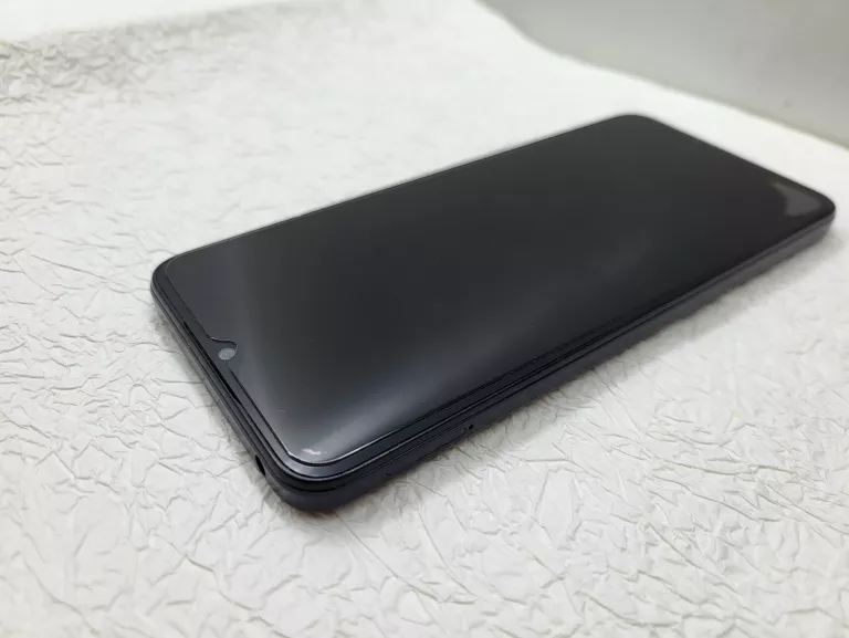 telefon-motorola-moto-e13-stan-11323-2