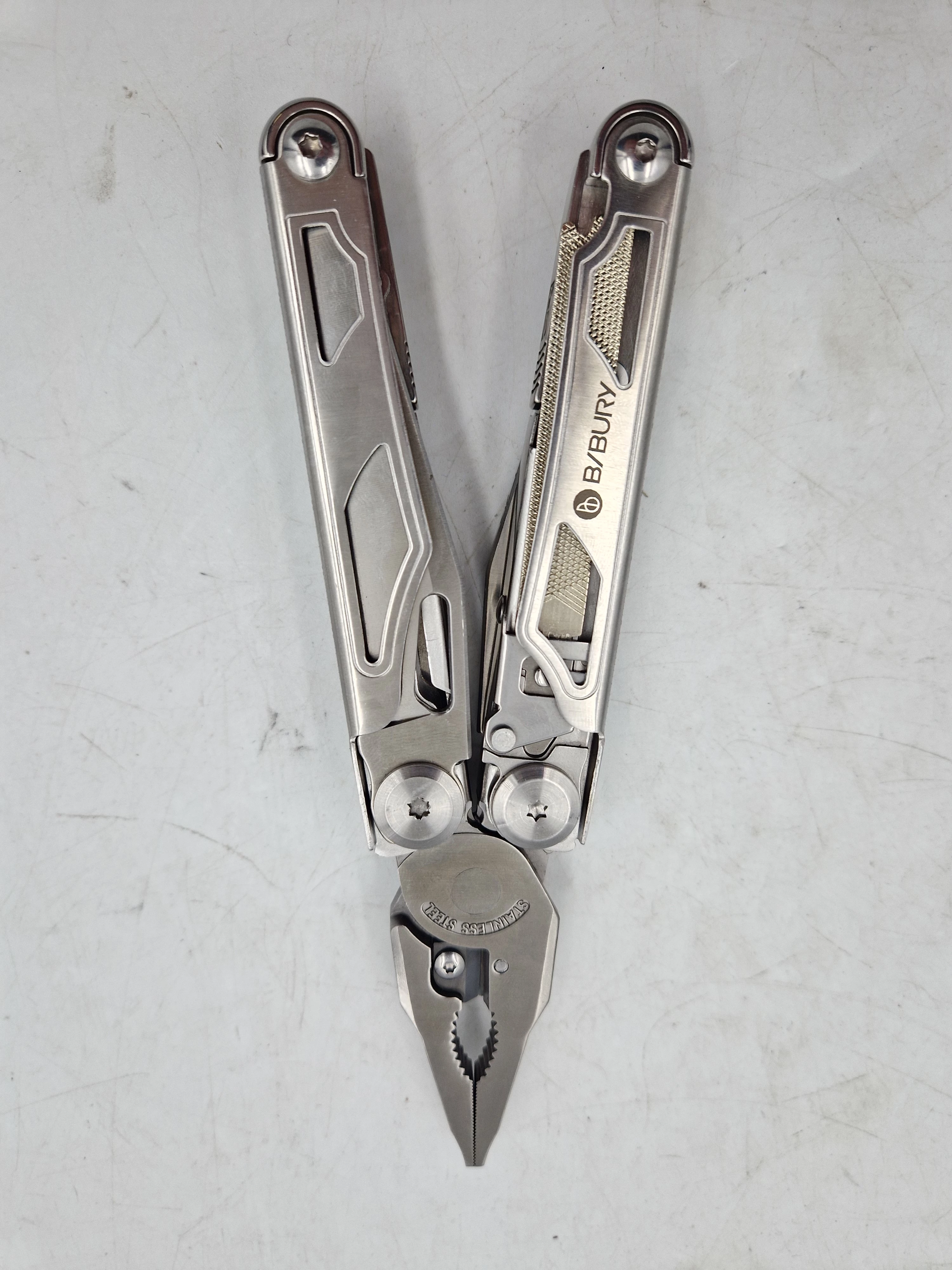 multitool-bibury-pro-19w1-stan-11323-2