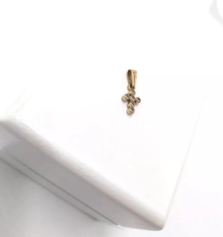 zlota-zawieszka-p333-material-15835-2