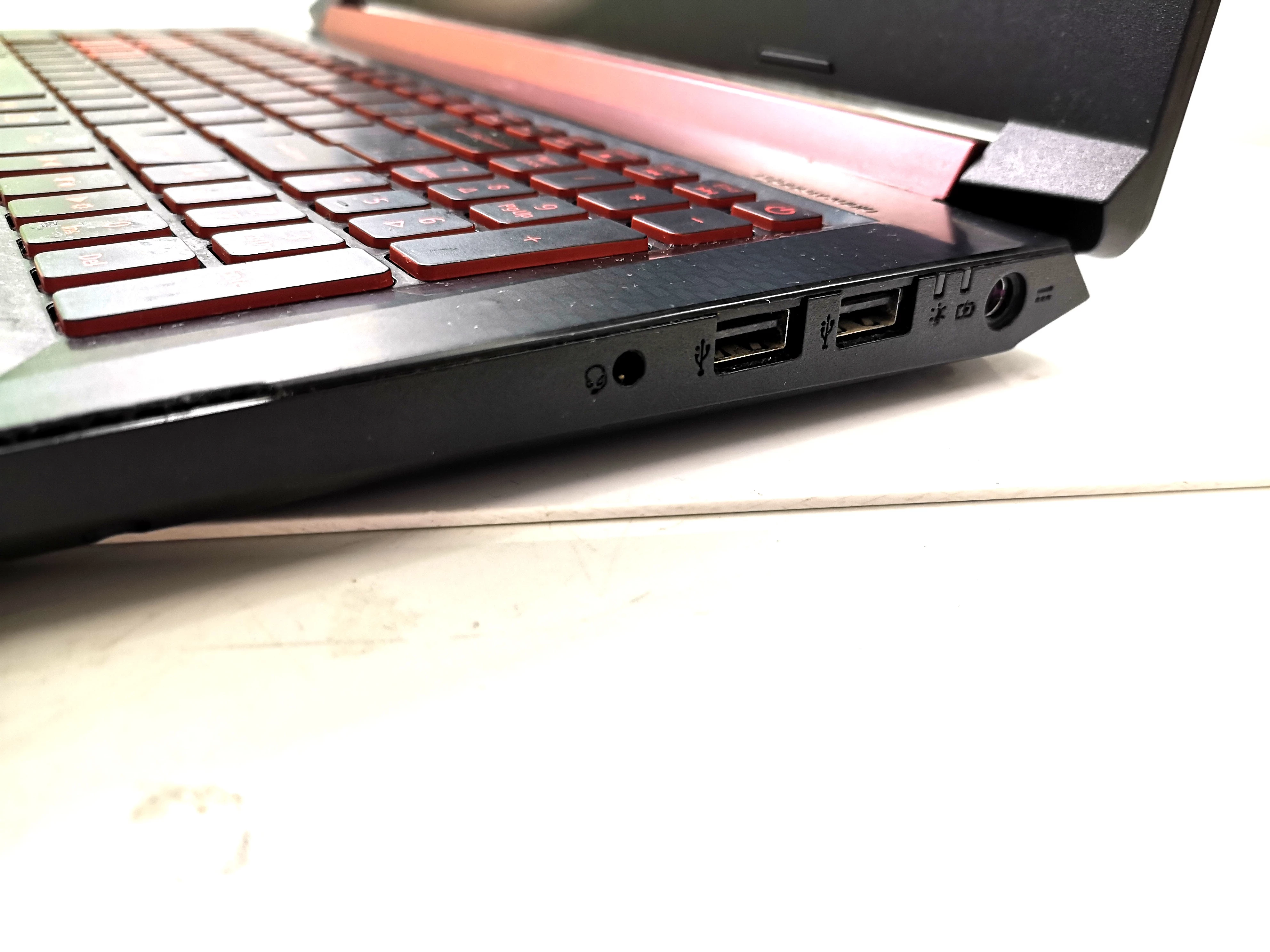 laptop-acer-nitro-5-an515-52-8512gb-ssd-win11-gtx1050-intel-core-i5-typ-dysku-twardego-128550-2