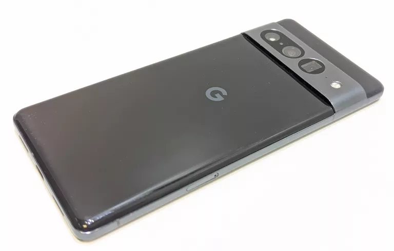 telefon-google-pixel-7-pro-ge2ae-dualsim-12128gb-czarny-system-operacyjny-4388-1